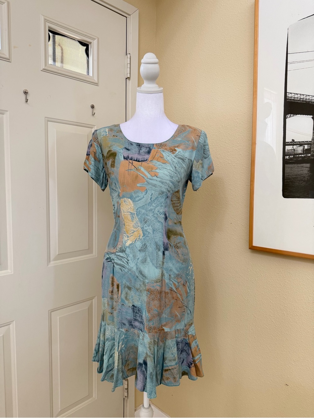 Vintage We The Petites Botanical Print Short Sleeve Ruffle Hem Dress Size 4
